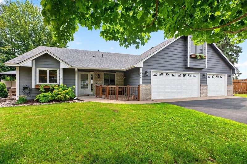 246 8th St NW, Elk River, MN 55330