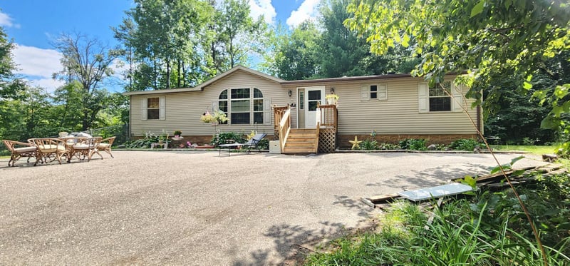 6438 Cougar Trl NW, Walker, MN 56484