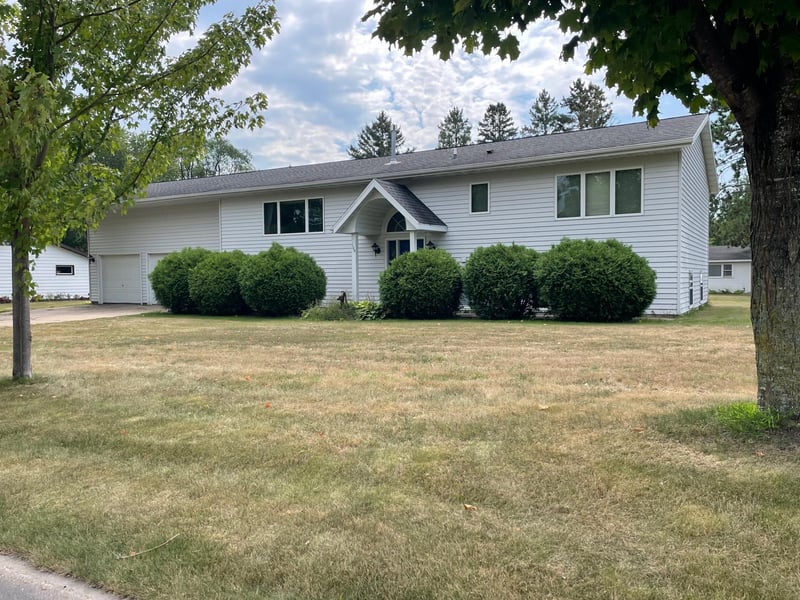 104 Poulson Ave, Henning, MN 56551