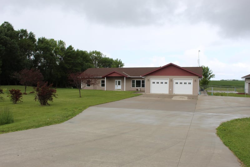 22768 28th Ave N, Hawley, MN 56549