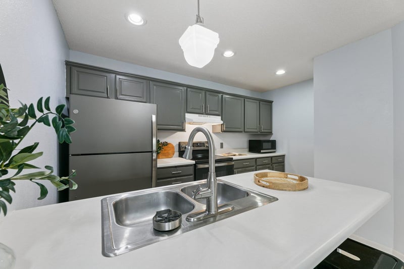 108 Morningside Dr NE, Hutchinson, MN 55350