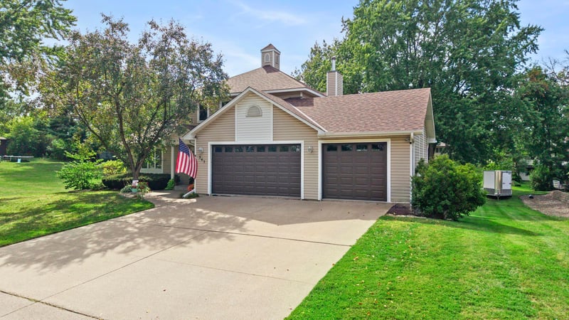 343 5th St S, Delano, MN 55328