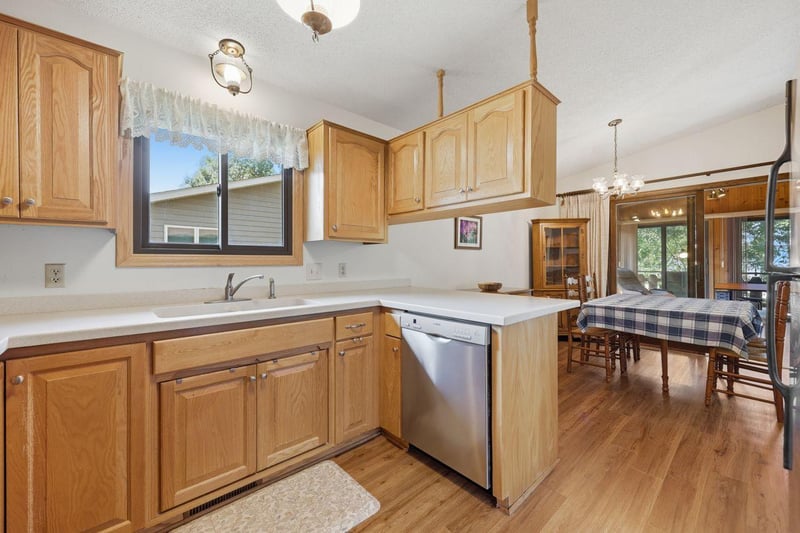 1535 29th Ave N, Saint Cloud, MN 56303