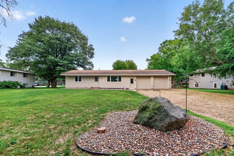 17181 Panama Ave, Prior Lake, MN 55372