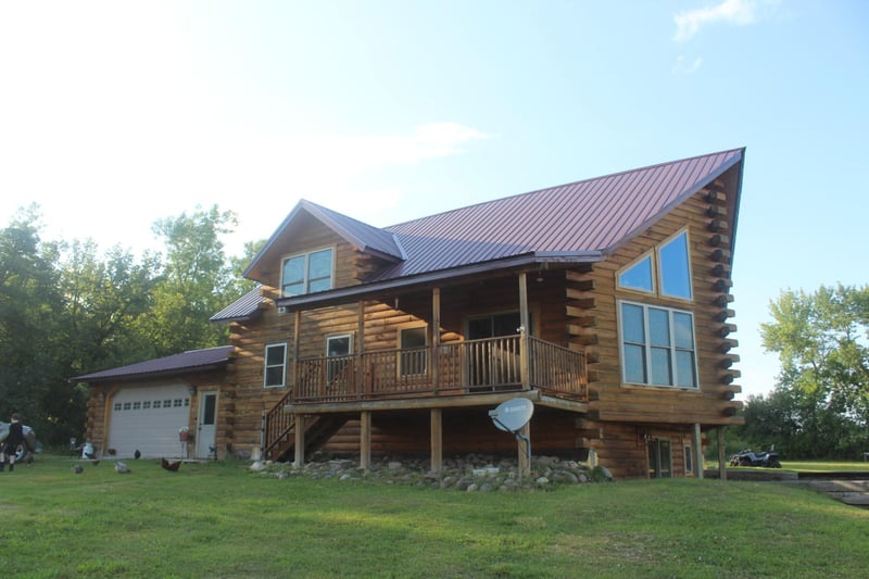 14496 Green Meadow Rd, Milaca, MN 56353