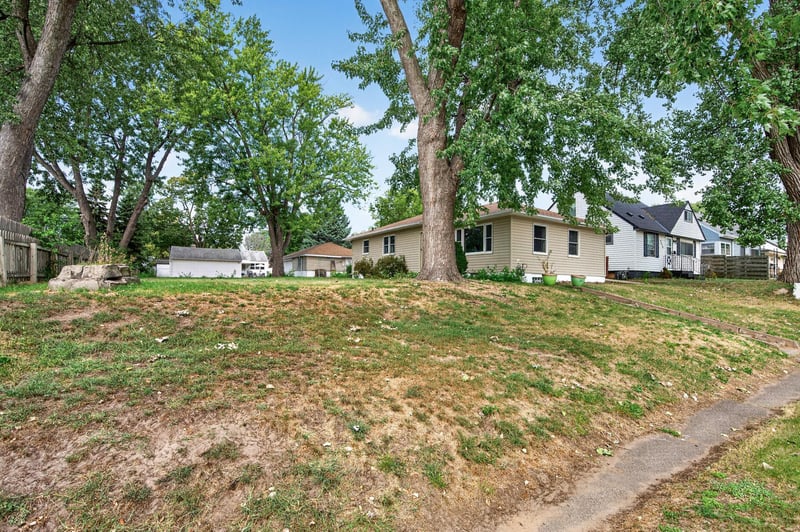 4422 Madison St NE, Columbia Heights, MN 55421