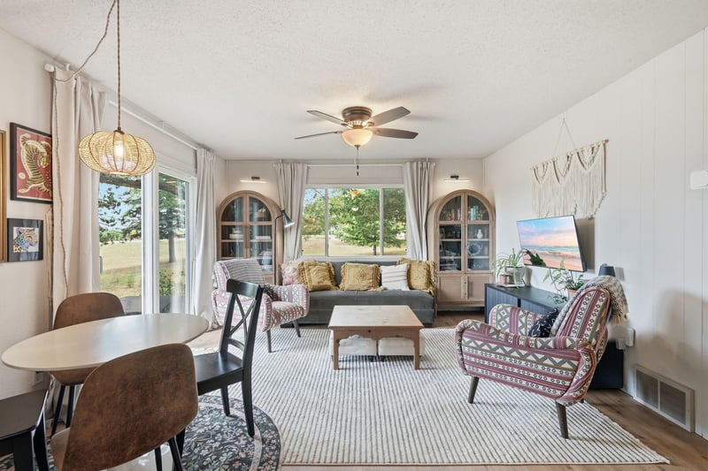 10601 56 1/2 St, Clear Lake, MN 55319