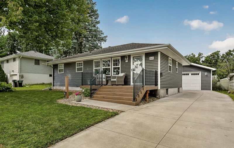 2601 15th Ave NW, Rochester, MN 55901