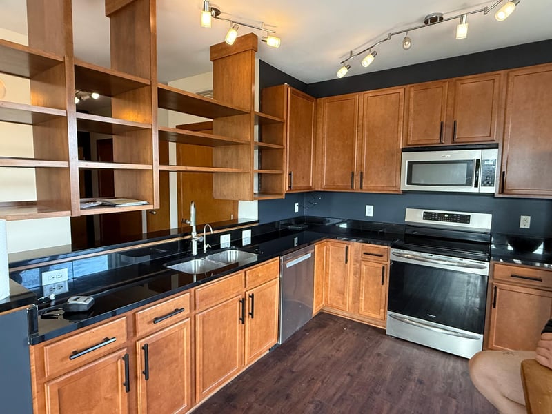 15 E Franklin Ave E #332, Minneapolis, MN 55404