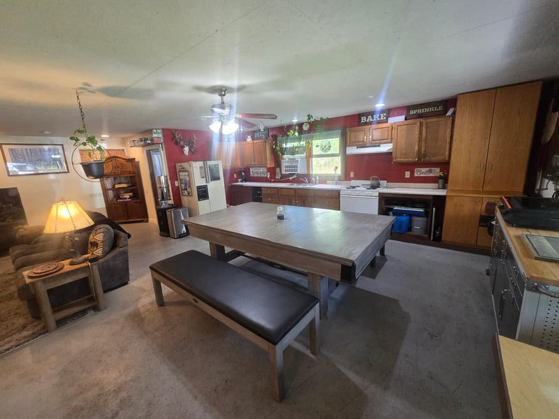 11161 Highway 65, Gheen, MN 55771