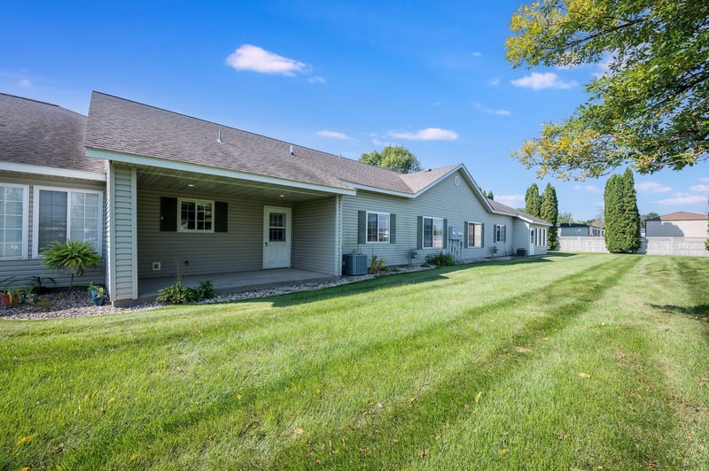 122 Oxford Pa, Mankato, MN 56001