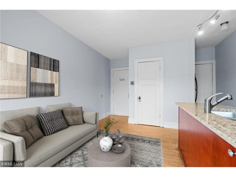 2881 Irving Ave S #305, Minneapolis, MN 55408
