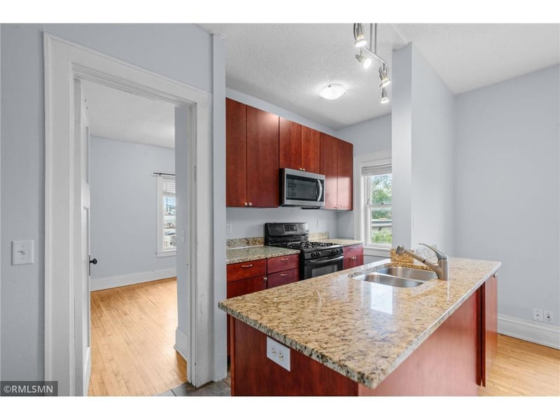 2881 Irving Ave S #305, Minneapolis, MN 55408