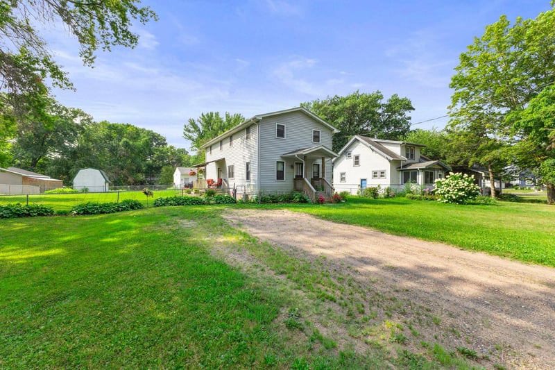 13125 Sylvan Ave, Lindstrom, MN 55045
