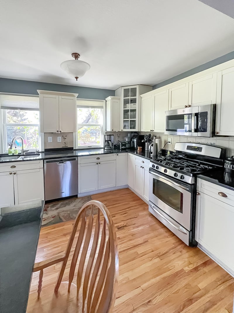 1208 Park St, Anoka, MN 55303
