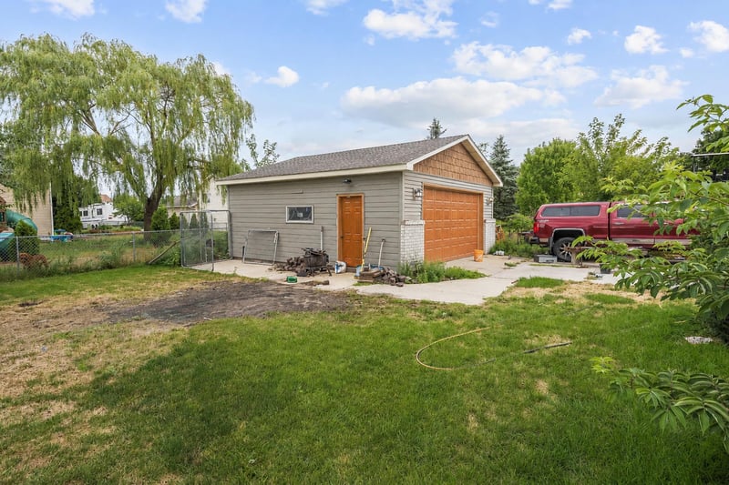 4983 Mitchell Rd, Big Lake, MN 55309