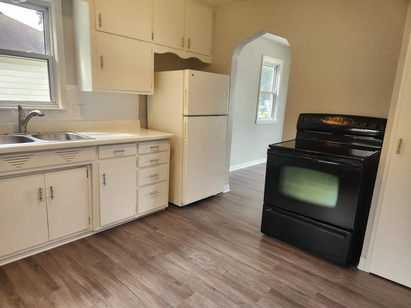 1806 2nd St NE, Austin, MN 55912