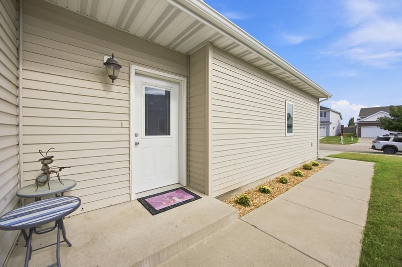 3542 23rd Ave S, Moorhead, MN 56560