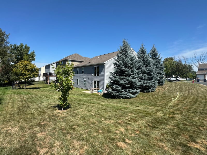 12722 Glenhurst Ave, Savage, MN 55378