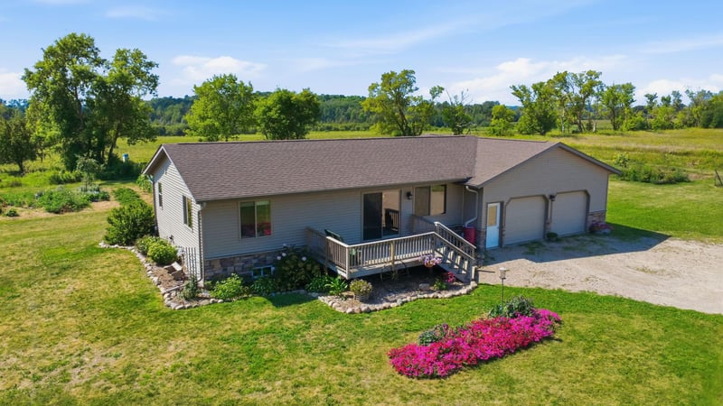 26129 294th St, Browerville, MN 56438