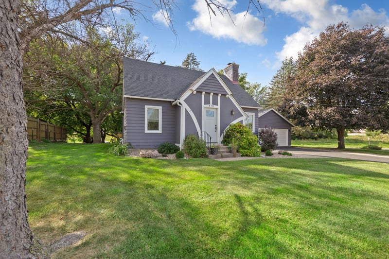 418 Prairie Ave, Faribault, MN 55021