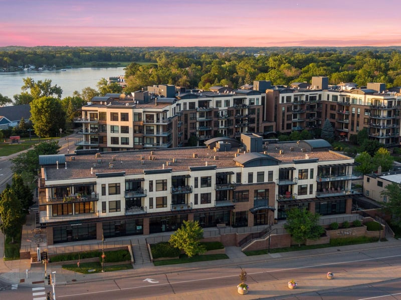 4100 Shoreline Dr #S304, Spring Park, MN 55384
