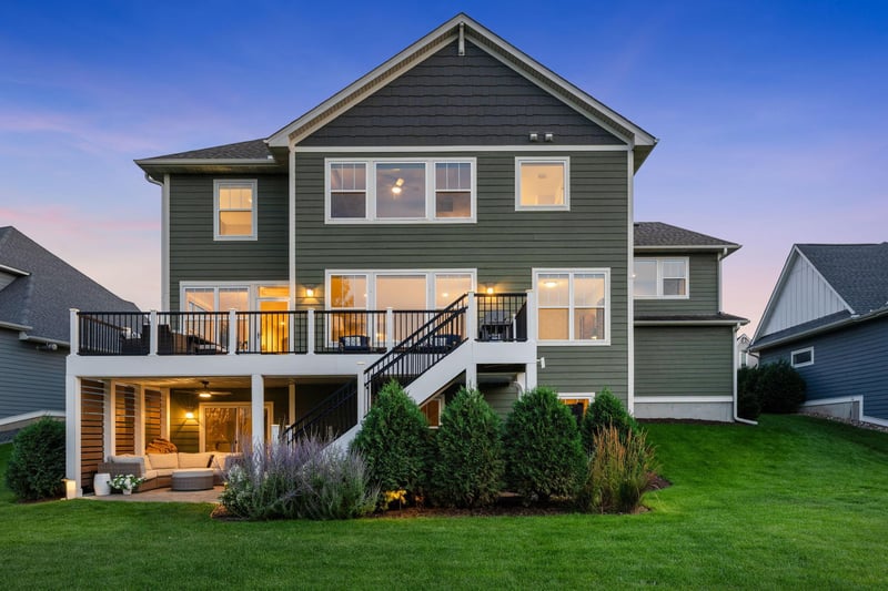 16568 Duluth Trl, Lakeville, MN 55044