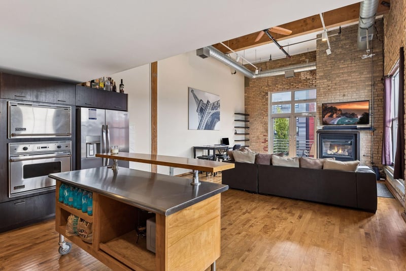 801 Washington Ave N #321, Minneapolis, MN 55401