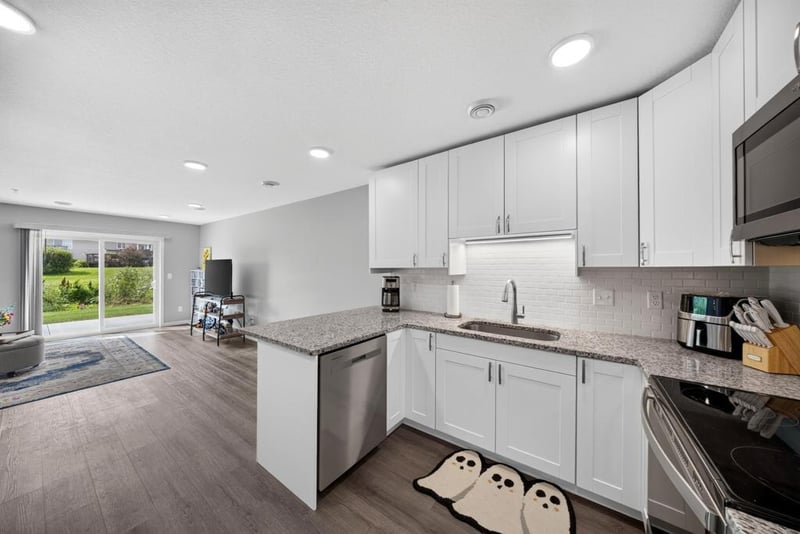 1843 Daniel Ln NE, Stewartville, MN 55976