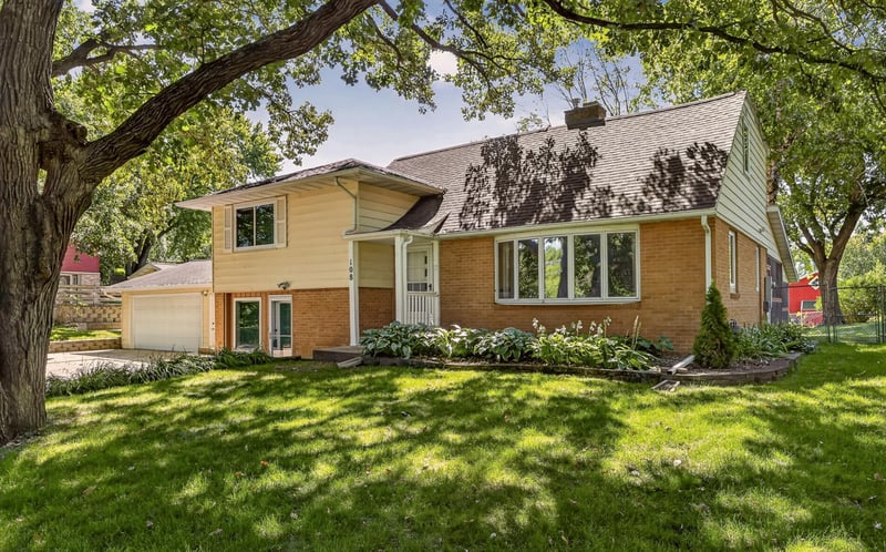 108 25th St SW, Rochester, MN 55902