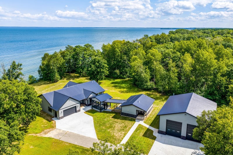 112 W Winnie Estate Way NE, Bena, MN 56626