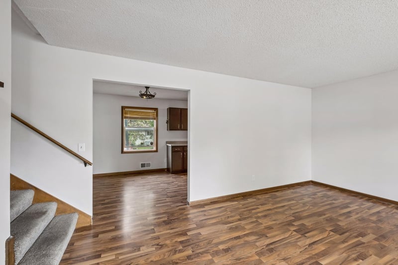 3583 155th St W, Rosemount, MN 55068