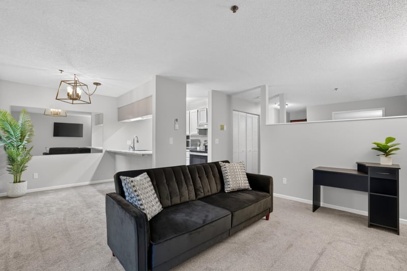 2170 Ridge Dr #14, Saint Louis Park, MN 55416