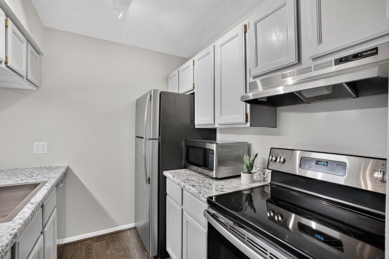 2170 Ridge Dr #14, Saint Louis Park, MN 55416