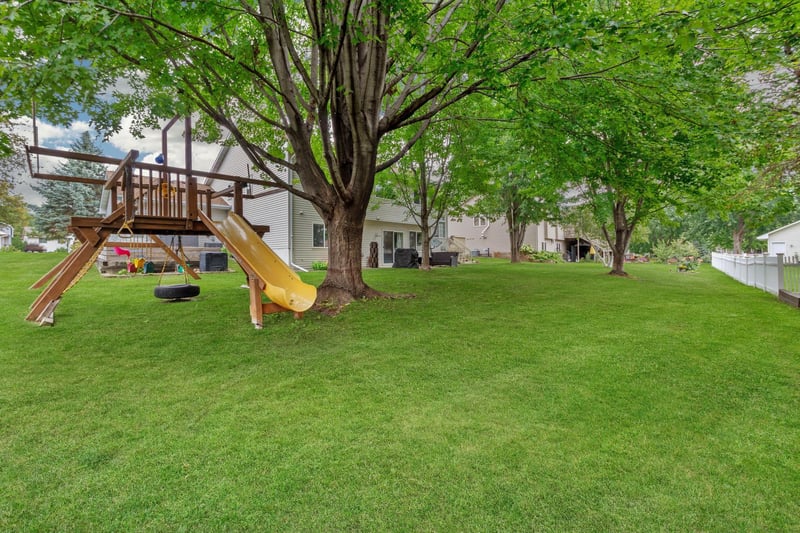 4284 143rd St W, Rosemount, MN 55068
