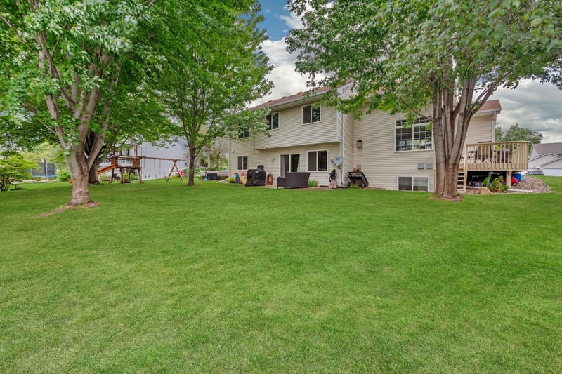 4284 143rd St W, Rosemount, MN 55068