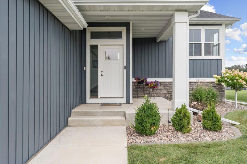 1404 20th St NE, Austin, MN 55912