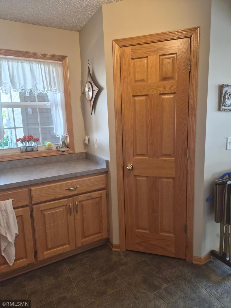 920 Fairfield Pl NW, Isanti, MN 55040