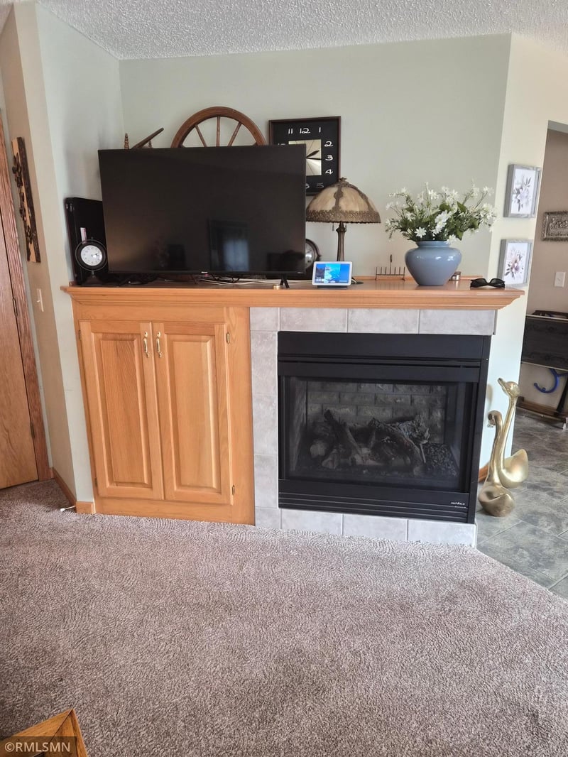 920 Fairfield Pl NW, Isanti, MN 55040