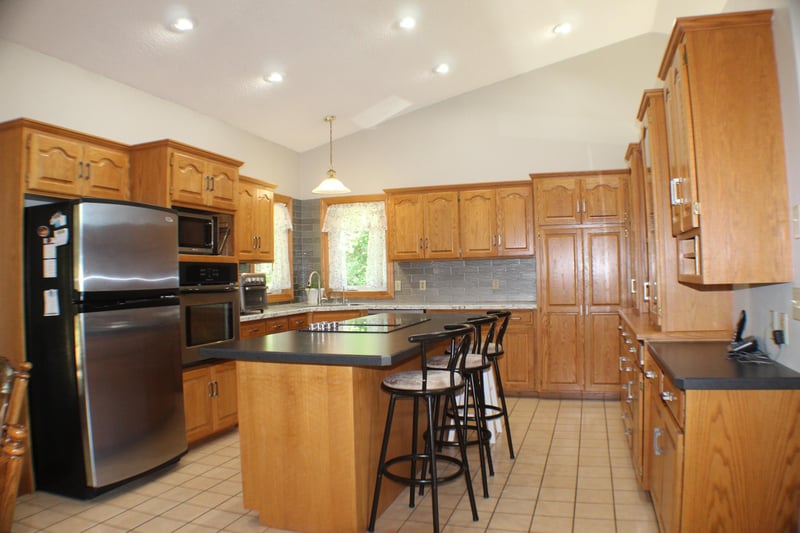 15665 Century Estates Cir, Cold Spring, MN 56320