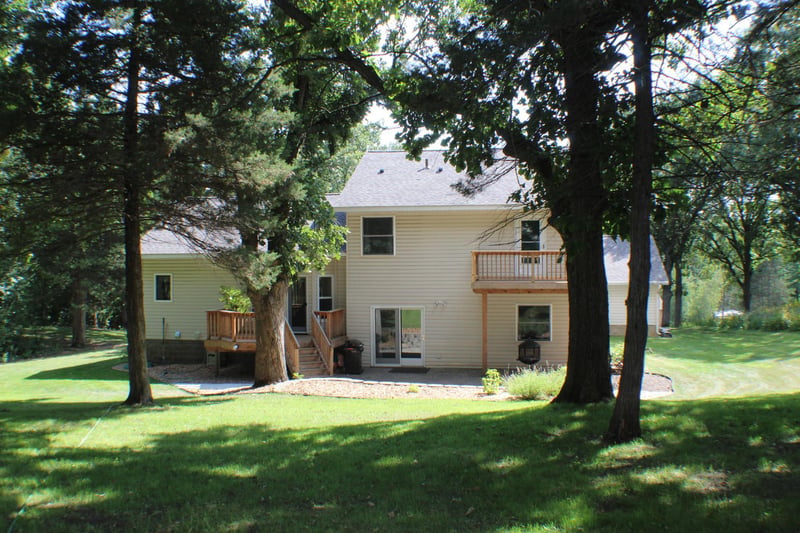 15665 Century Estates Cir, Cold Spring, MN 56320