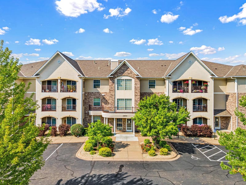 15570 Linnet St NW #2-102, Andover, MN 55304