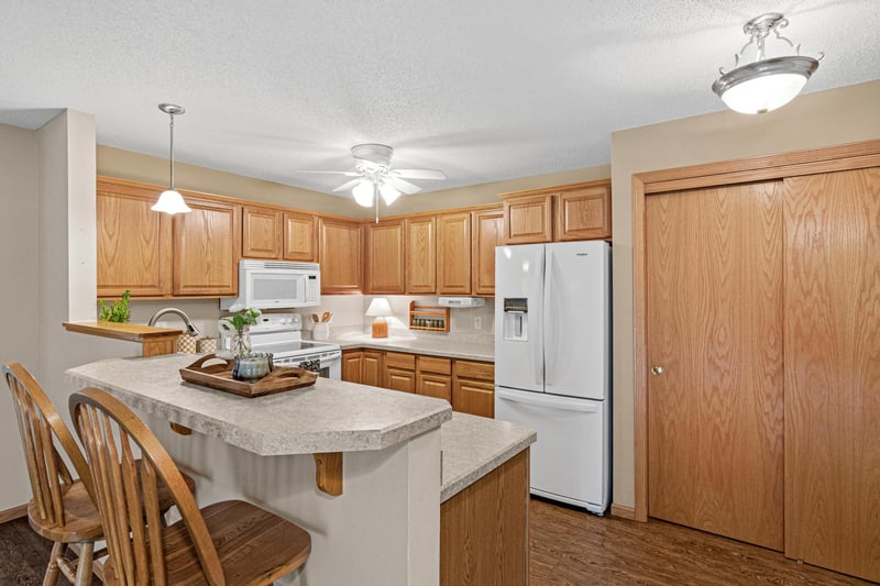 15570 Linnet St NW #2-102, Andover, MN 55304
