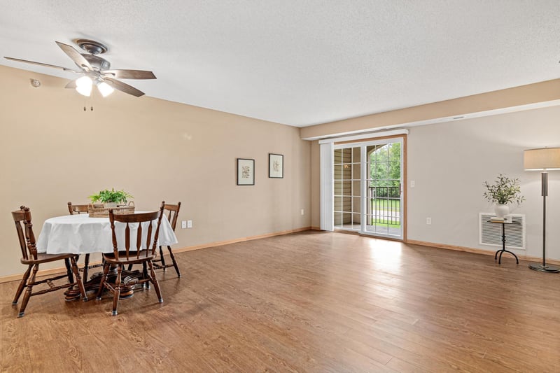 15570 Linnet St NW #2-102, Andover, MN 55304