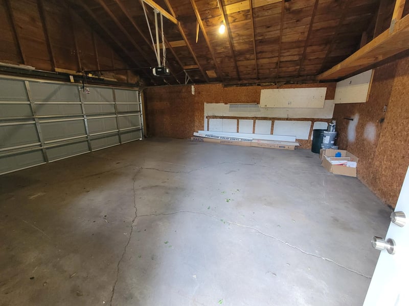 311 14th St N, Moorhead, MN 56560