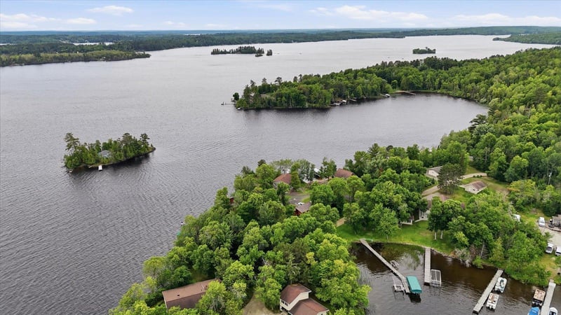4281 End Of Trail Ln, Tower, MN 55790
