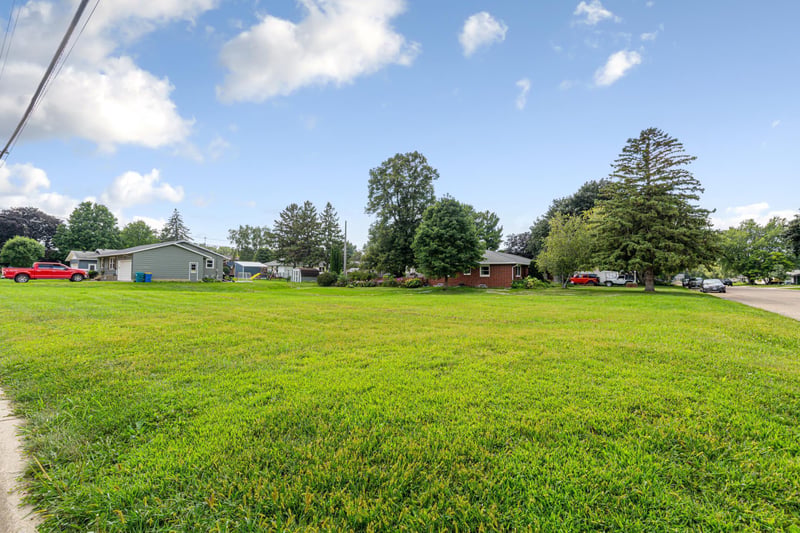 TBD S Lincoln Ave, Owatonna, MN 55060