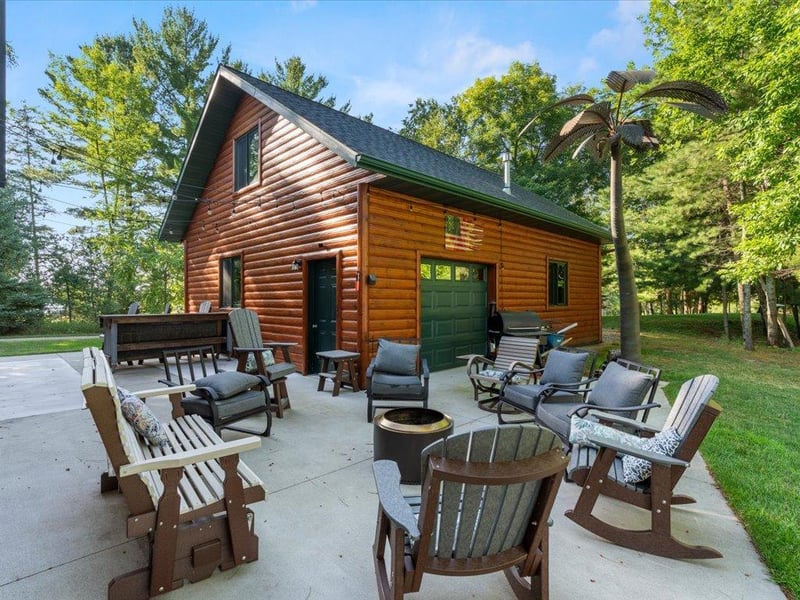 3641 Ford Dr NW, Hackensack, MN 56452