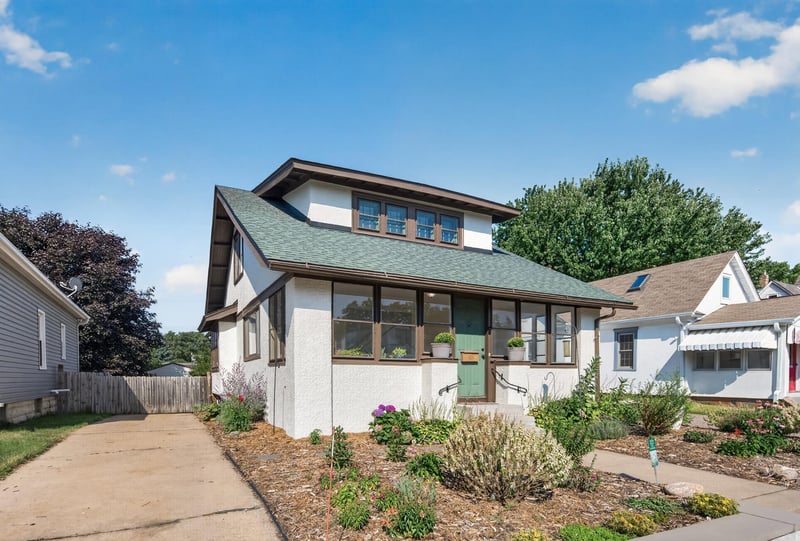 3018 Grand St NE, Minneapolis, MN 55418