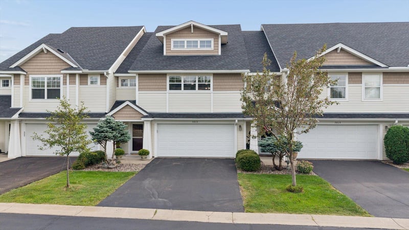 5013 Ross Ln, Rockford, MN 55373